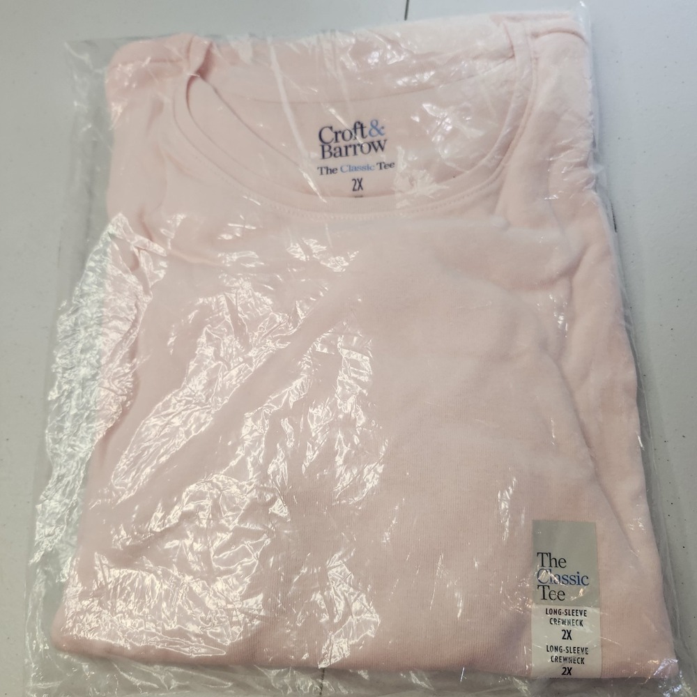 NWT Croft & Barrow Women's 2X Long Sleeve Crewneck Tee Barely Pink Classic Tee